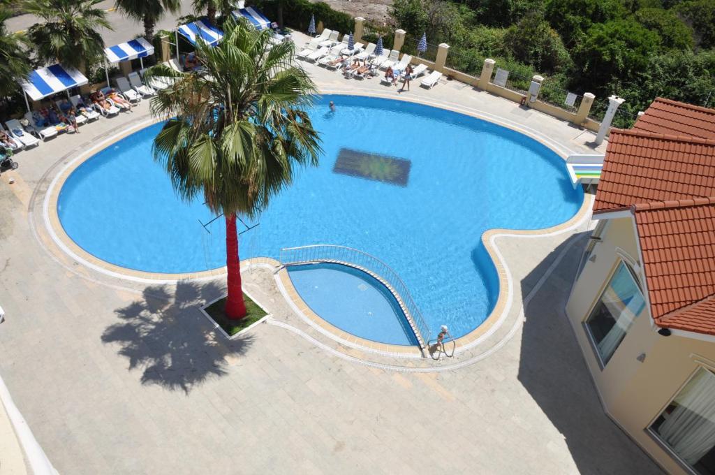 Larissa Inn Kemer Exterior photo